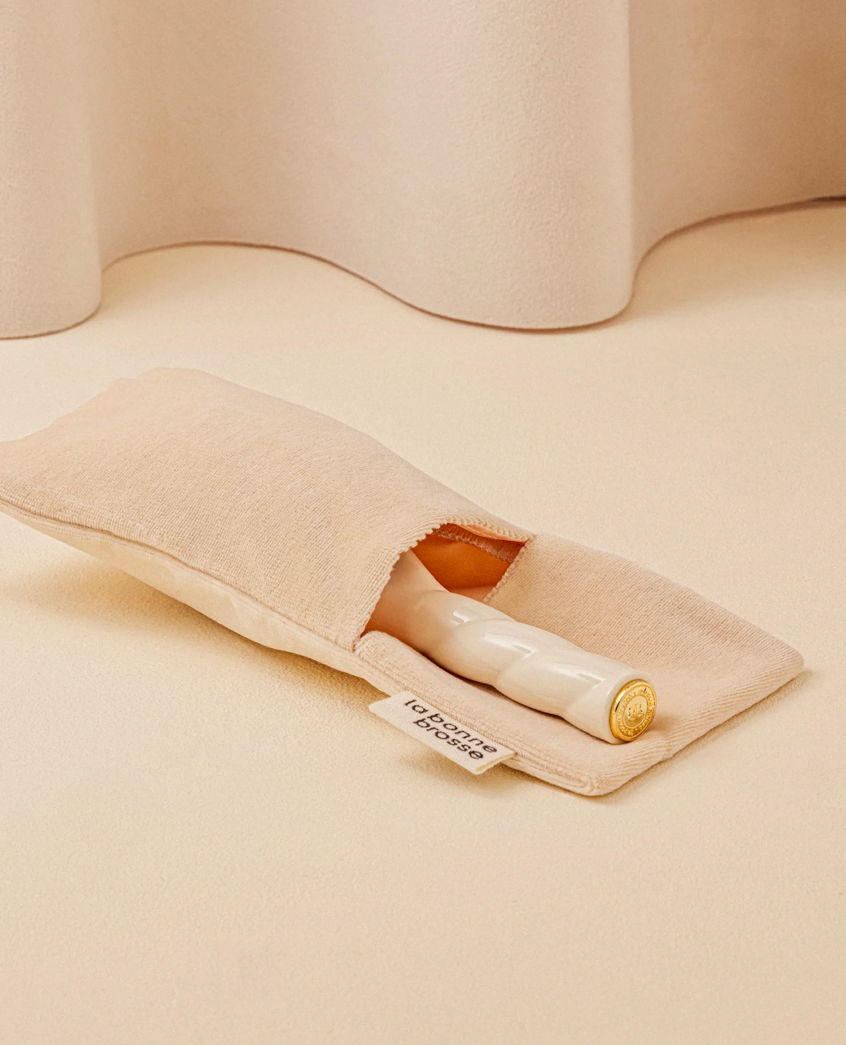 N.02 La Petite Brosse Démêlante & Soin l'Indispensable Blanc Crème - Image 6