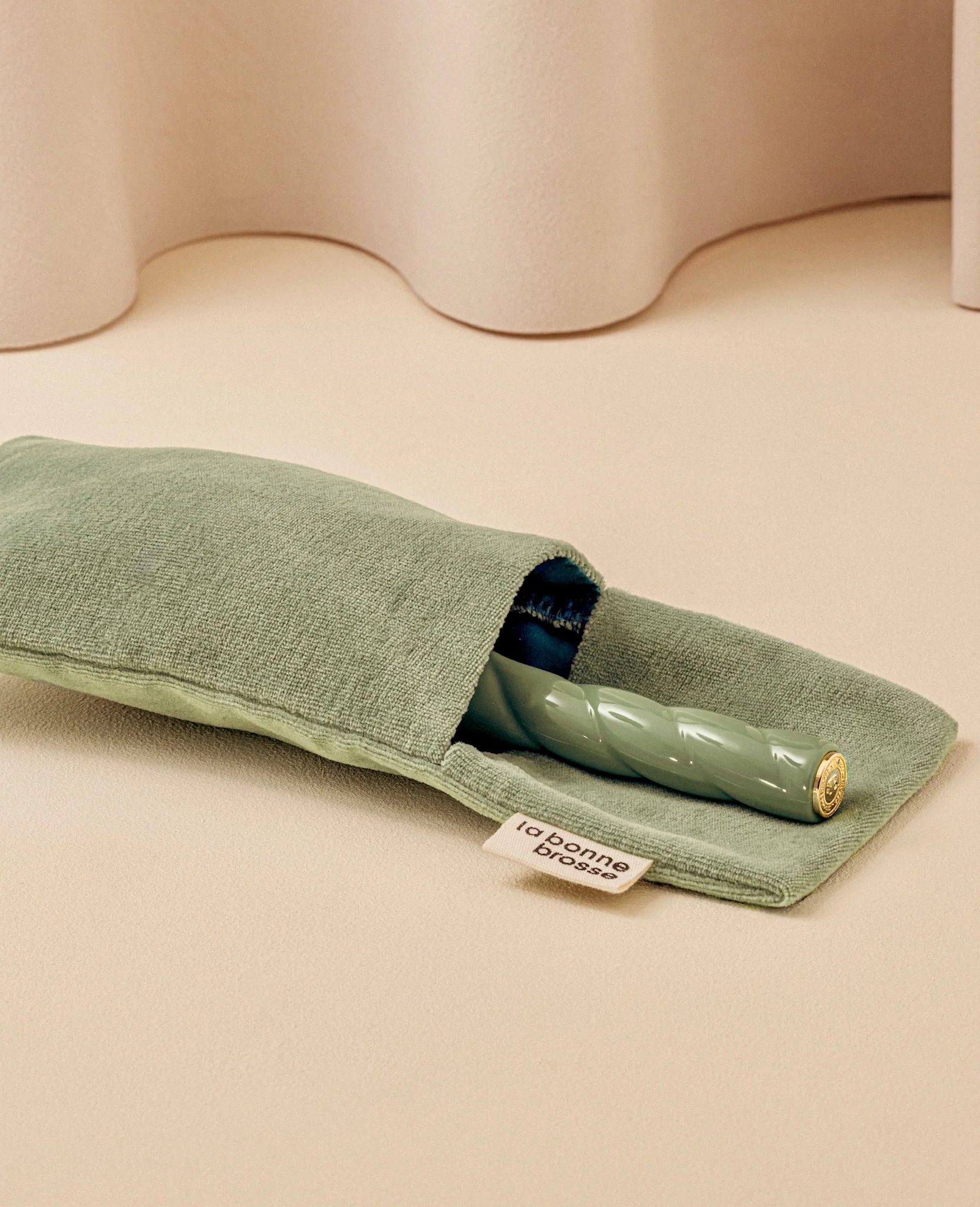 N.01 La Brosse Brillance & Soin l'Universelle Vert Amande - Image 5